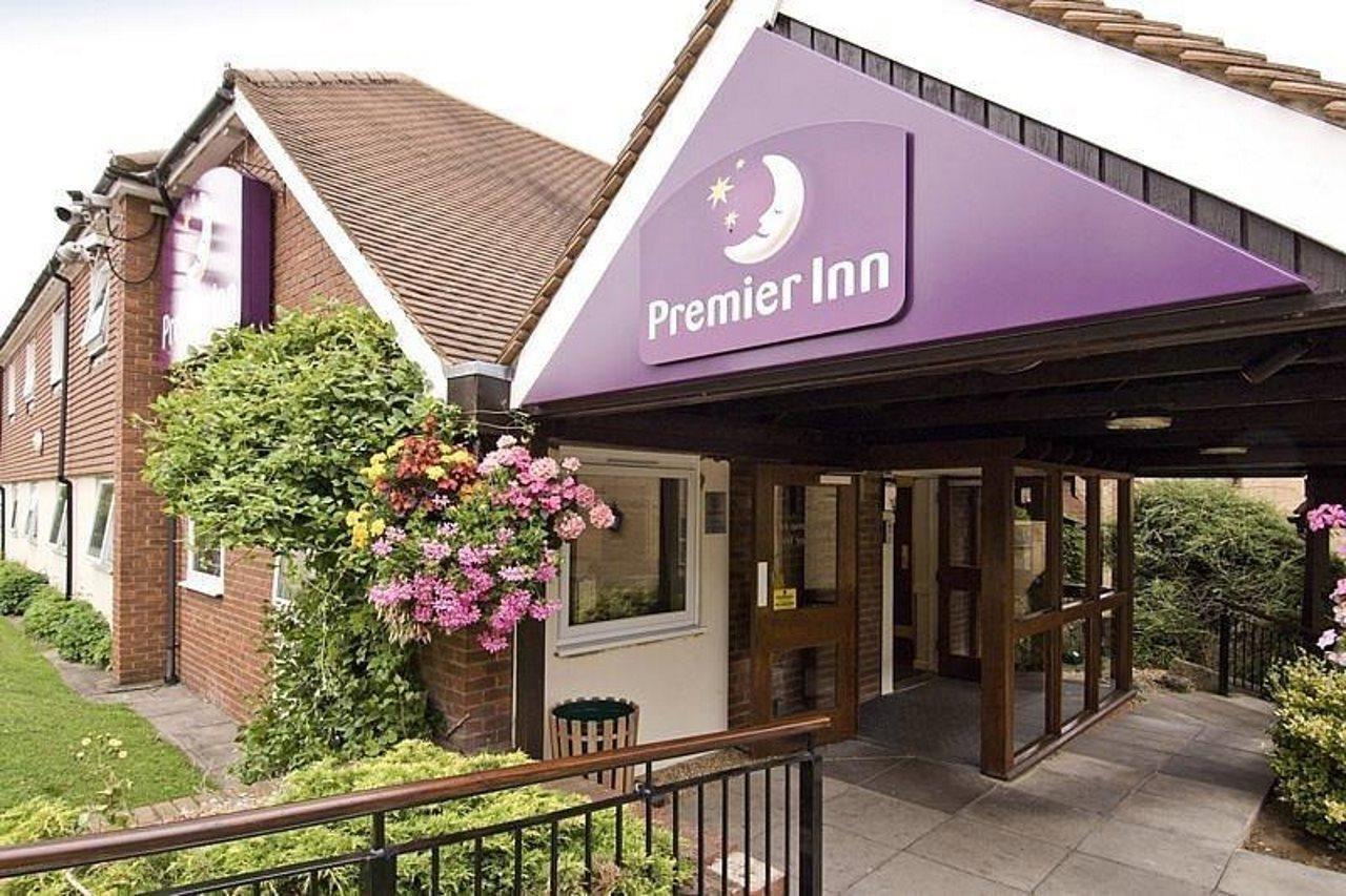 Premier Inn Tring Dış mekan fotoğraf