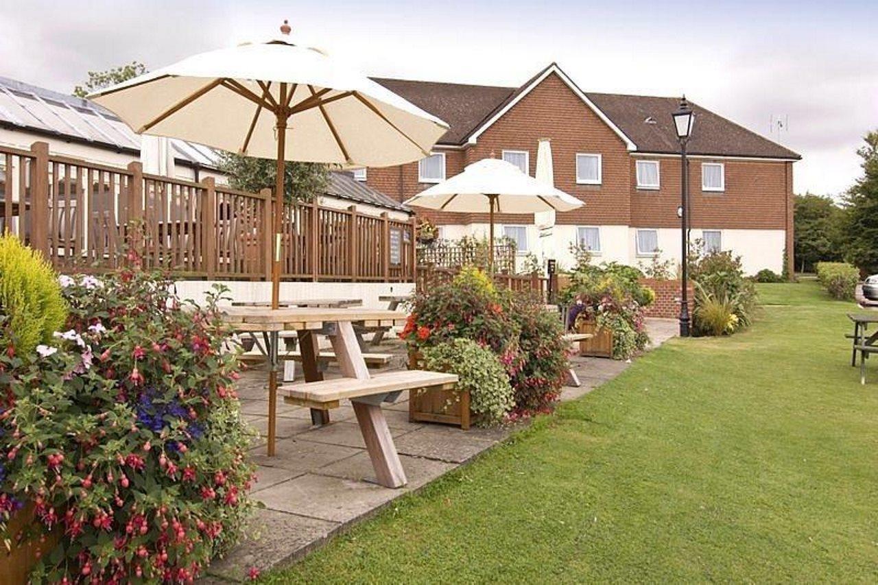 Premier Inn Tring Dış mekan fotoğraf