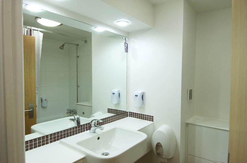 Premier Inn Tring Dış mekan fotoğraf